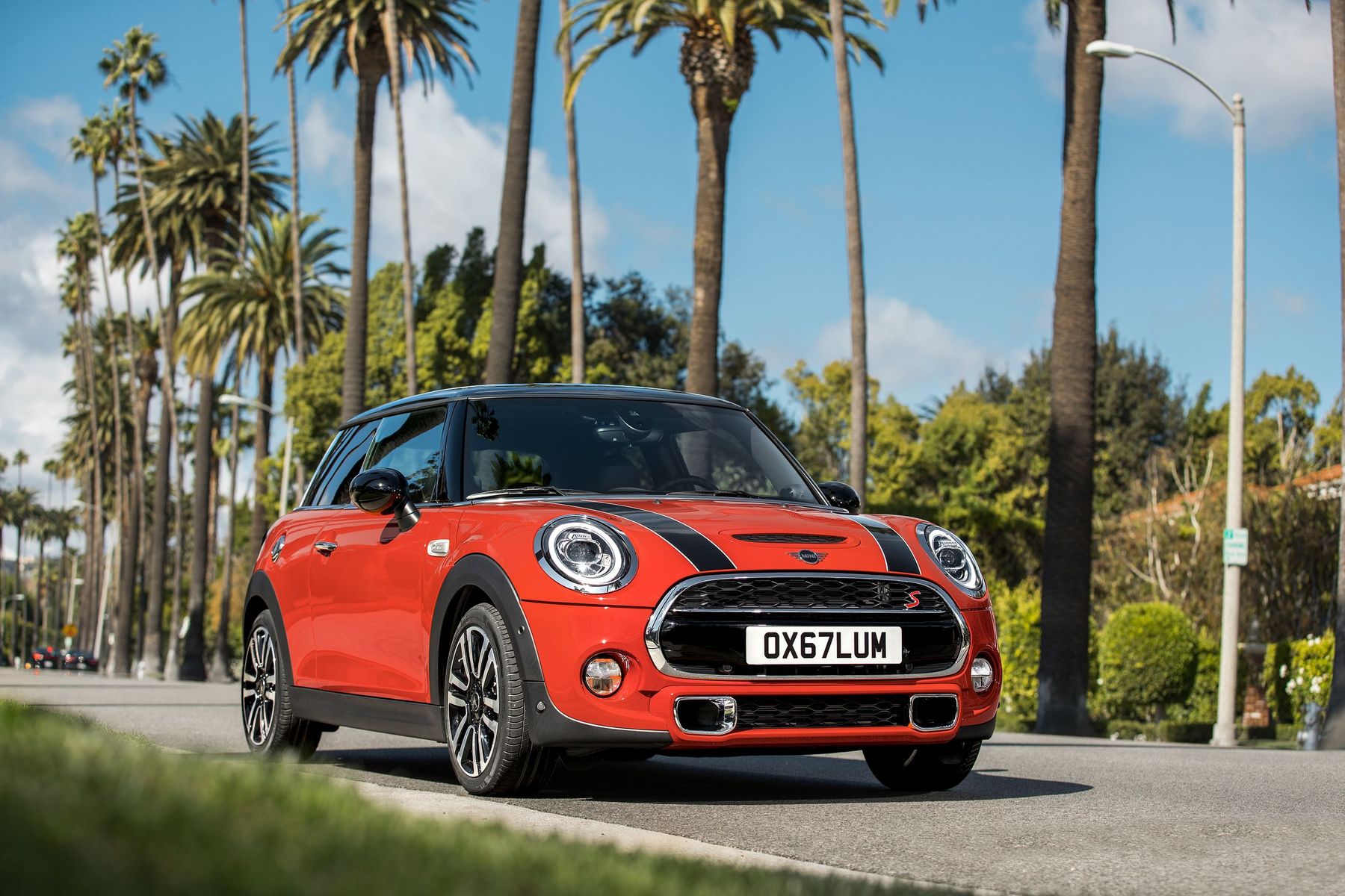 Mini f56