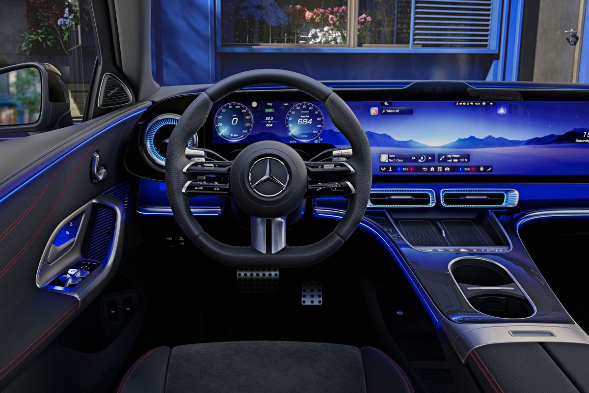 מרצדס C-Class. מערכת מולטימדיה.
