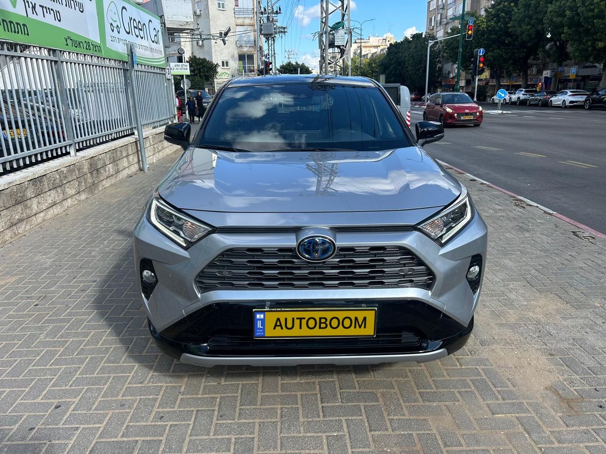Toyota RAV4 с пробегом, 2021, частная рука
