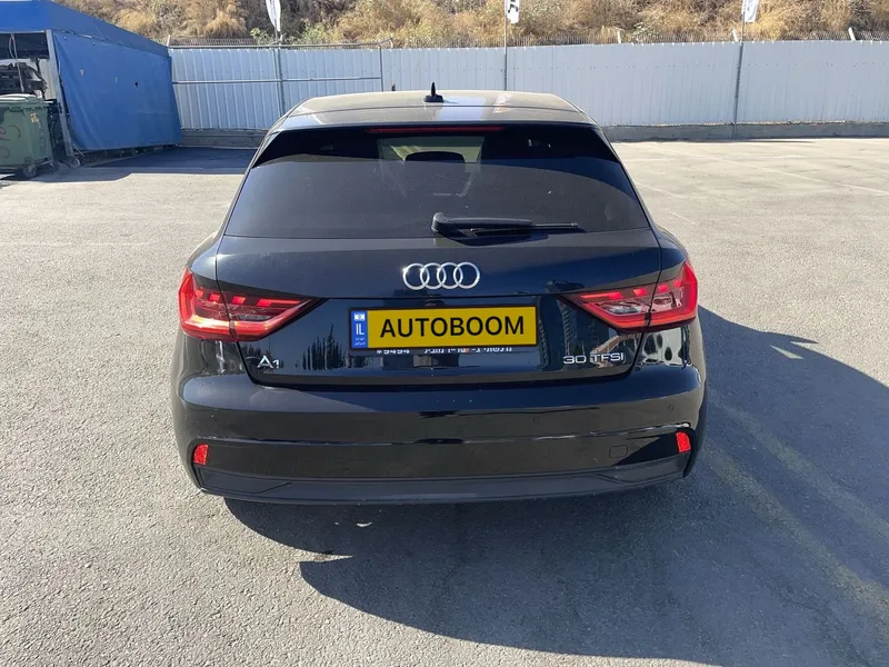 אאודי A1 יד 2 רכב, 2020