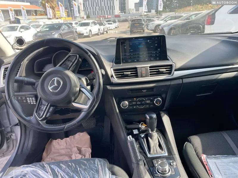 Mazda 3 с пробегом, 2019, частная