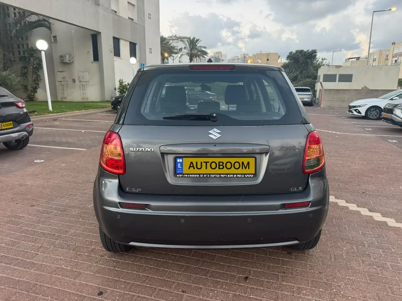 סוזוקי SX4 יד 2 רכב, 2010, פרטי