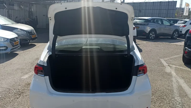 Toyota Corolla с пробегом, 2019