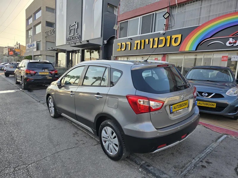 Suzuki SX4 2ème main, 2014, main privée