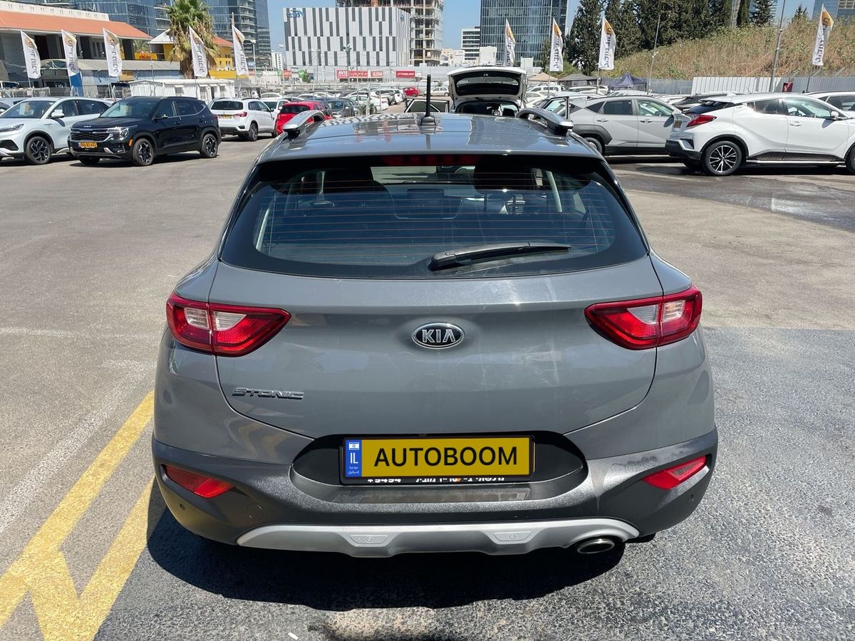 Kia Stonic 2ème main, 2021, main privée