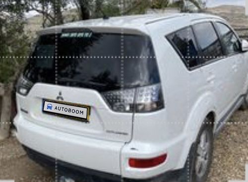 מיצובישי אאוטלנדר יד 2 רכב, 2012, פרטי