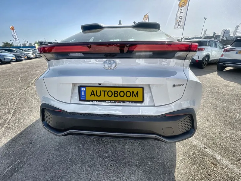 טויוטה C-HR רכב חדש, 2025, פרטי