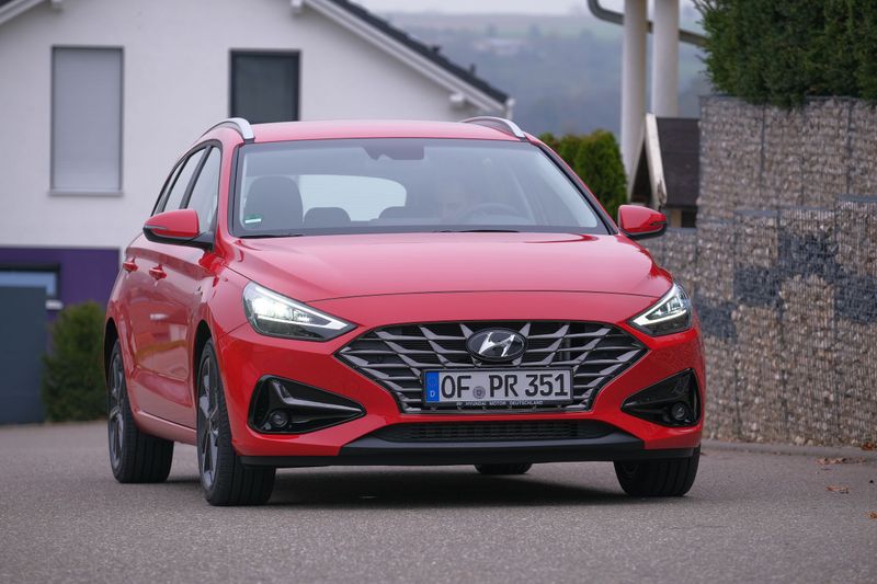 Hyundai i30 2022 - gasoline. Technical characteristics, fuel ...