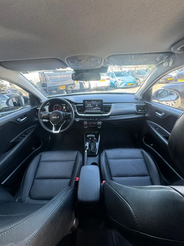 Kia Stonic с пробегом, 2023, частная рука