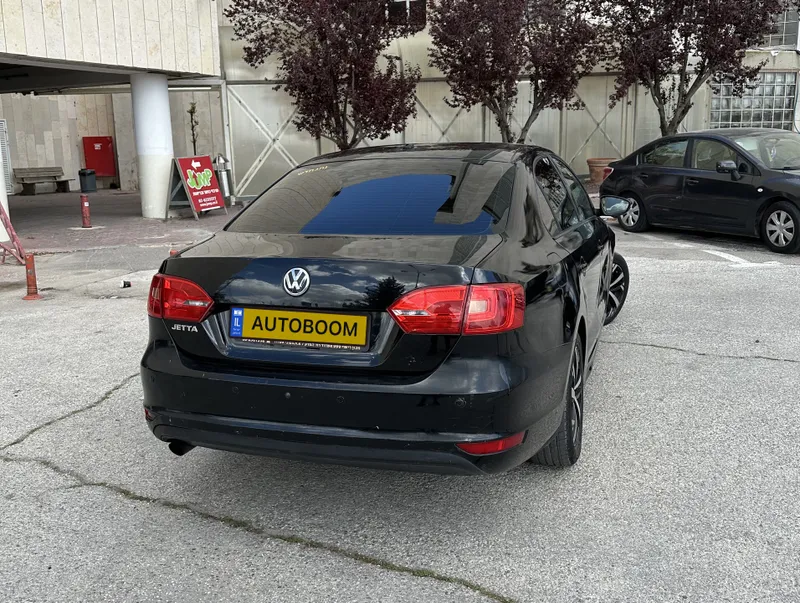 Volkswagen Jetta 2ème main, 2014, main privée