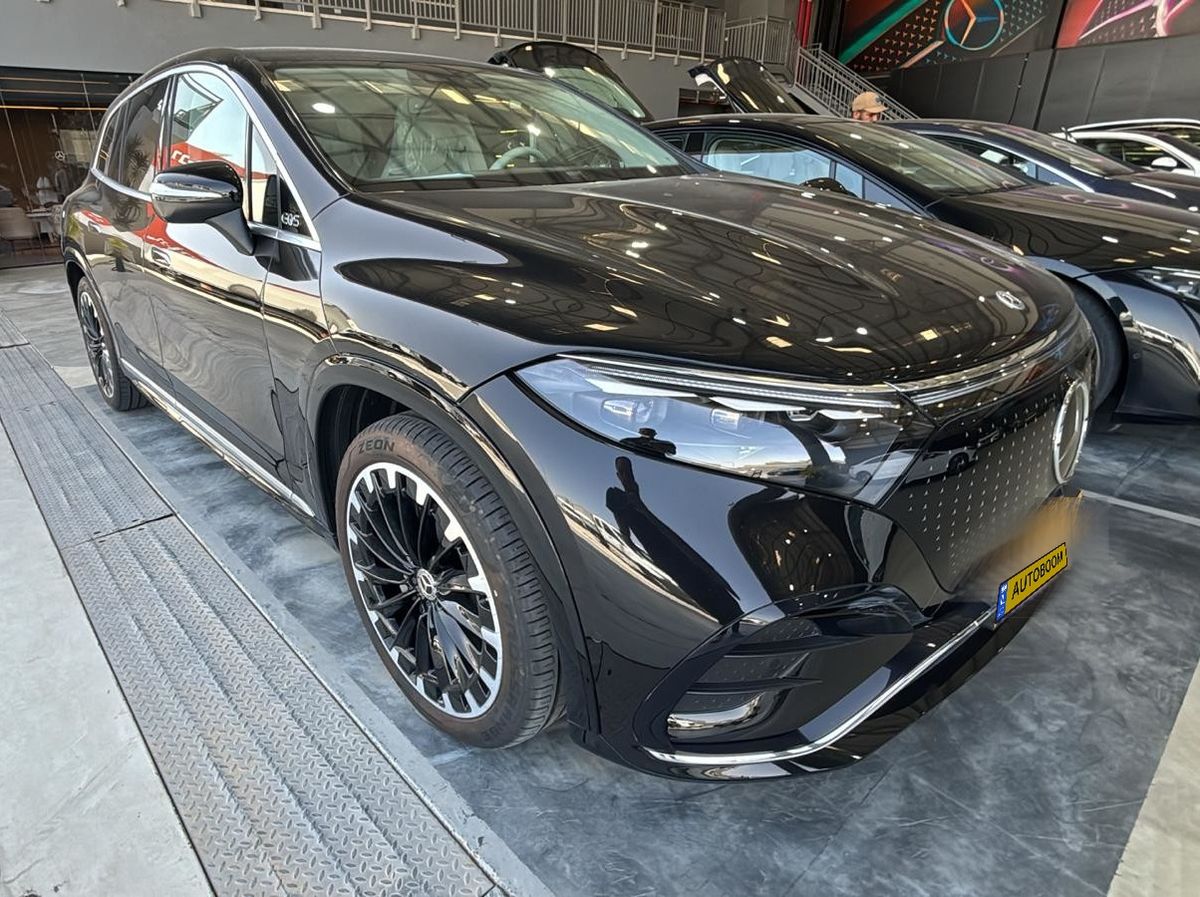 Mercedes EQS SUV nouvelle voiture, 2024