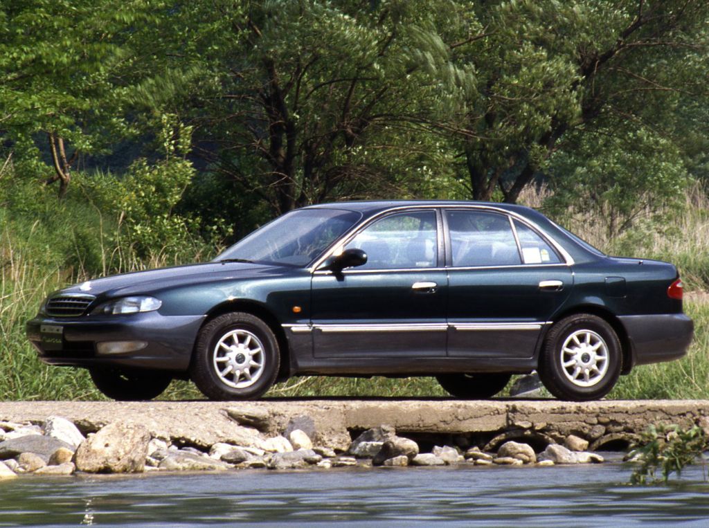 Hyundai Marcia 1995. Bodywork, Exterior. Sedan, 1 generation