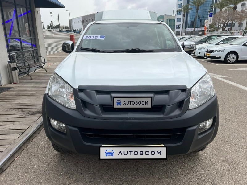 Isuzu D-Max 2nd hand, 2015