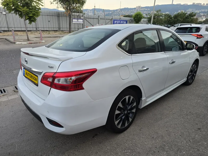 Nissan Sentra 2nd hand, 2018, private