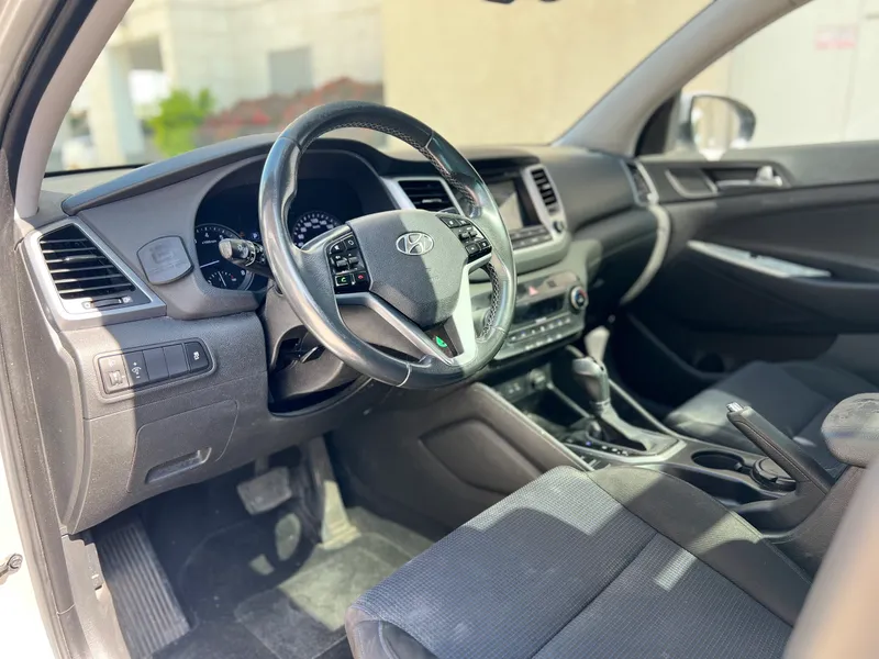 Hyundai Tucson 2nd hand, 2016