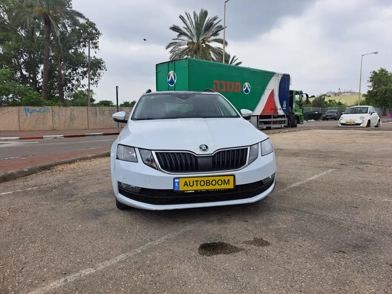 Škoda Octavia 2ème main, 2018, main privée