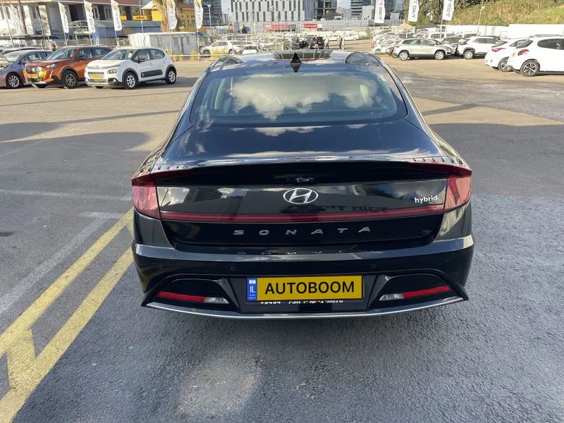 Hyundai Sonata с пробегом, 2021