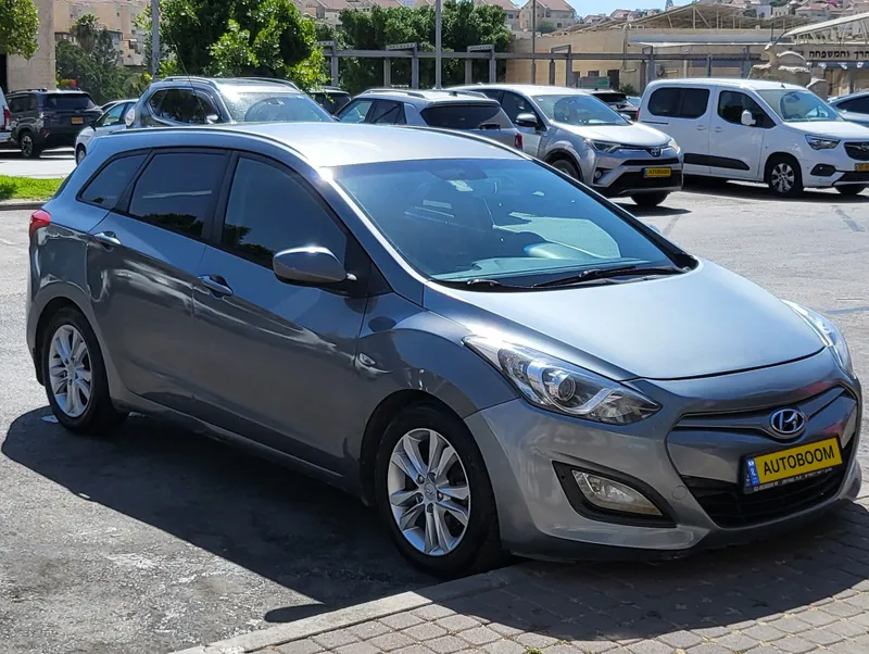 יונדאי i30 יד 2 רכב, 2015, פרטי