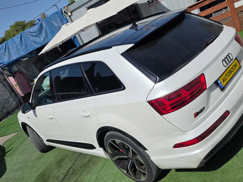 Audi SQ7 2nd hand, 2017, private