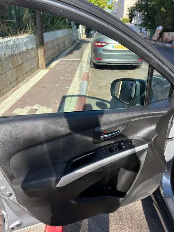 סוזוקי SX4 יד 2 רכב, 2014, פרטי