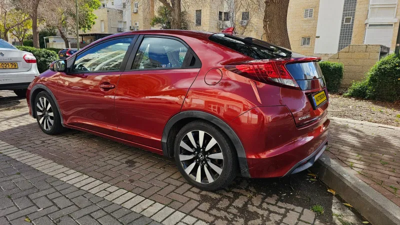 Honda Civic 2ème main, 2015, main privée