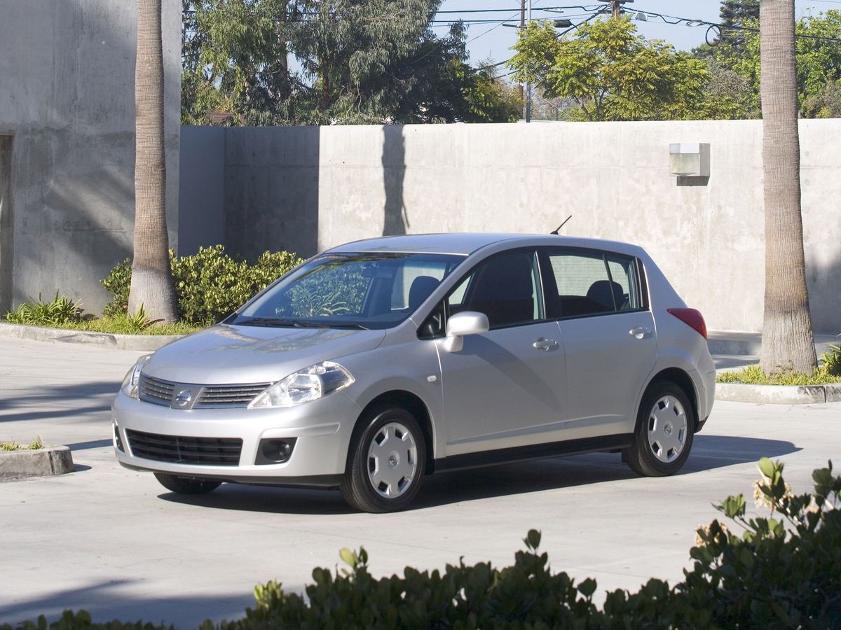 Nissan Versa 2006. Carrosserie, extérieur. Hatchback 5-portes, 1 génération
