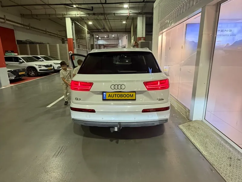 Audi Q7 с пробегом, 2018, частная