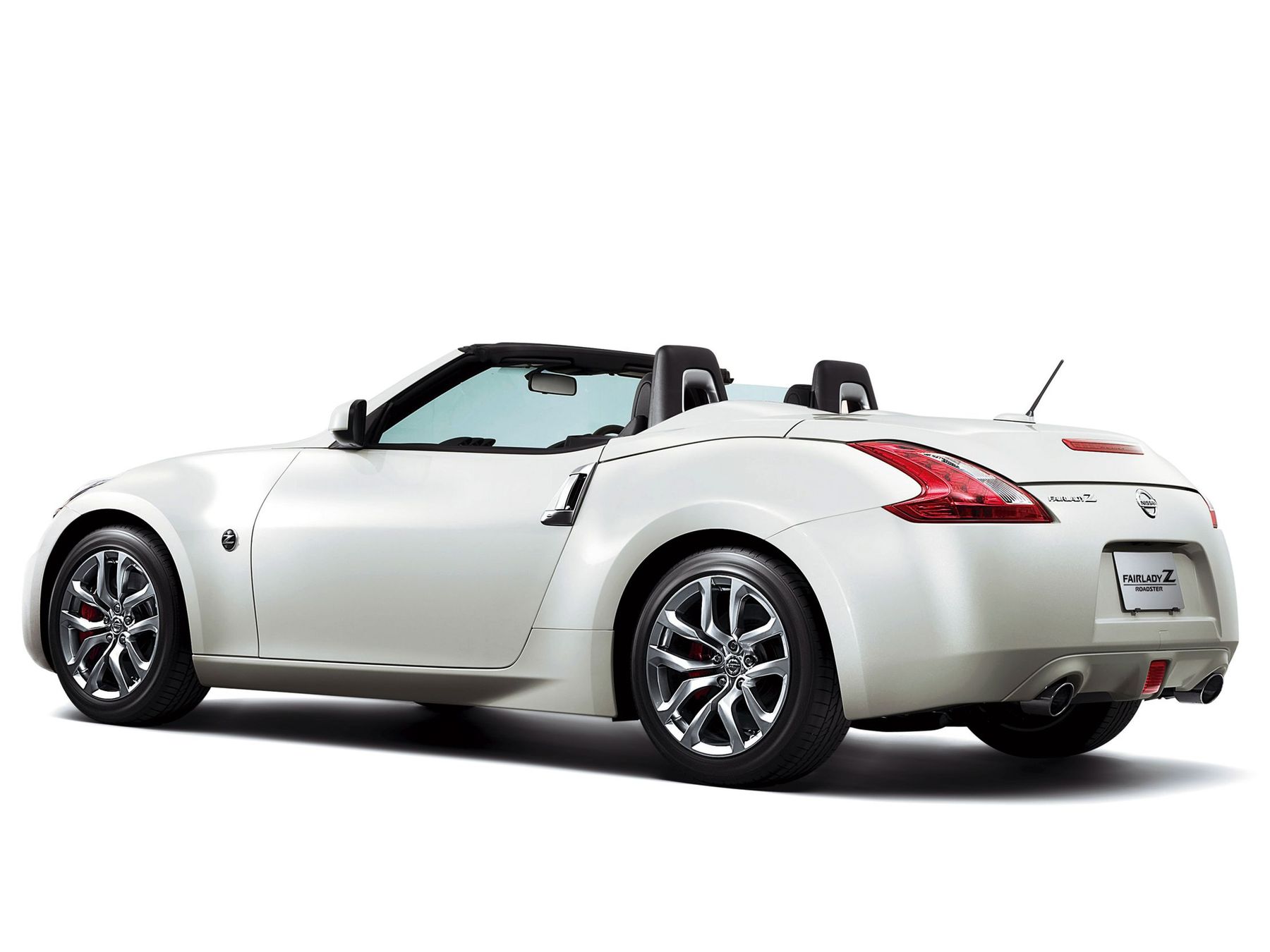 Nissan Roadster