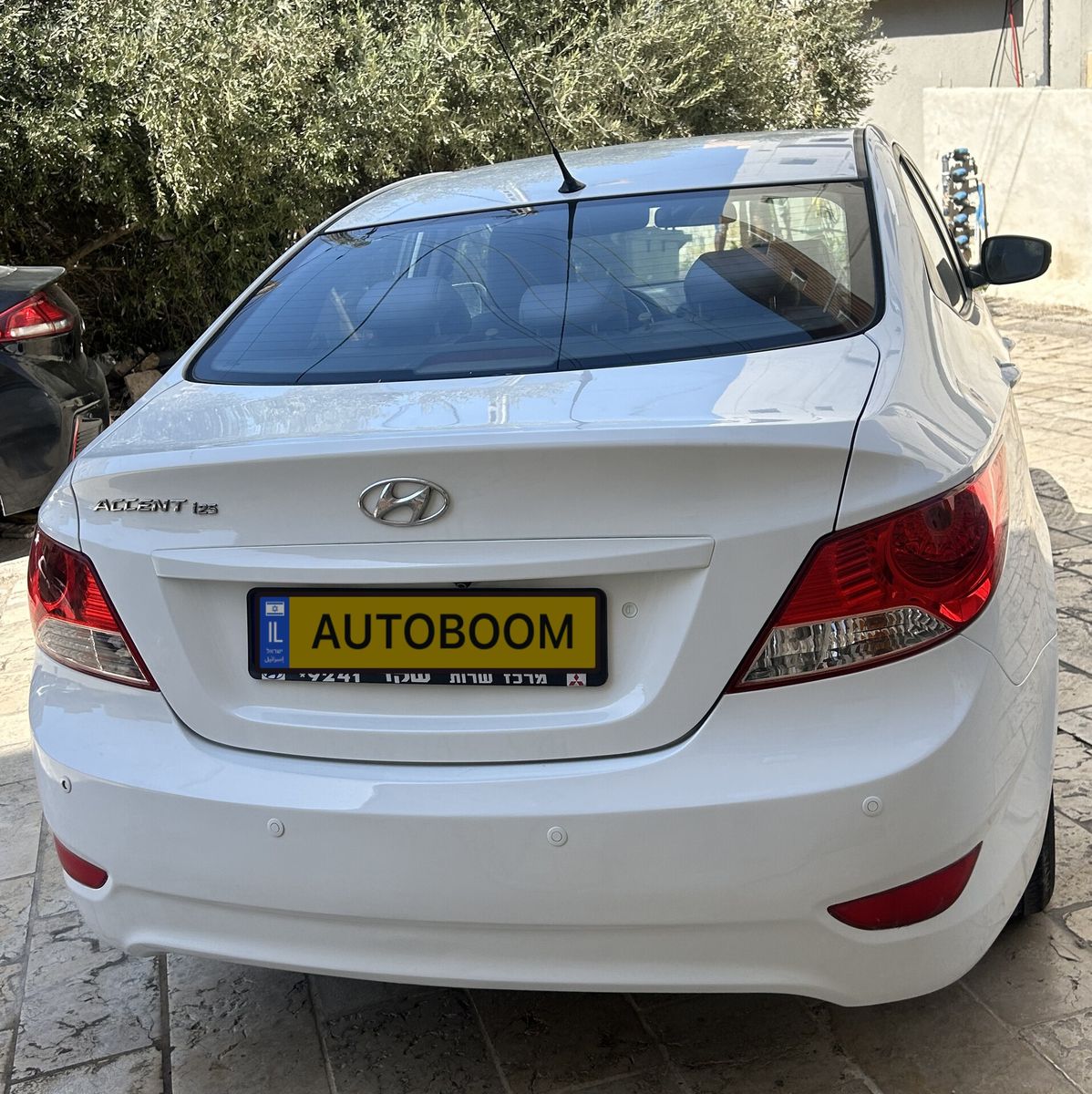 יונדאי i25 יד 2 רכב, 2014, פרטי