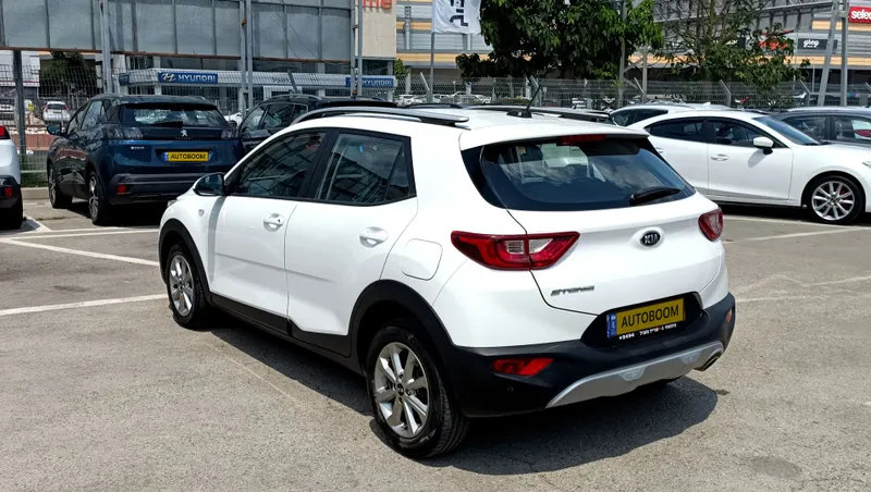 Kia Stonic с пробегом, 2021
