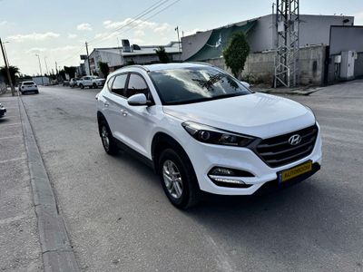 Hyundai Tucson 2nd hand, 2017, private hand