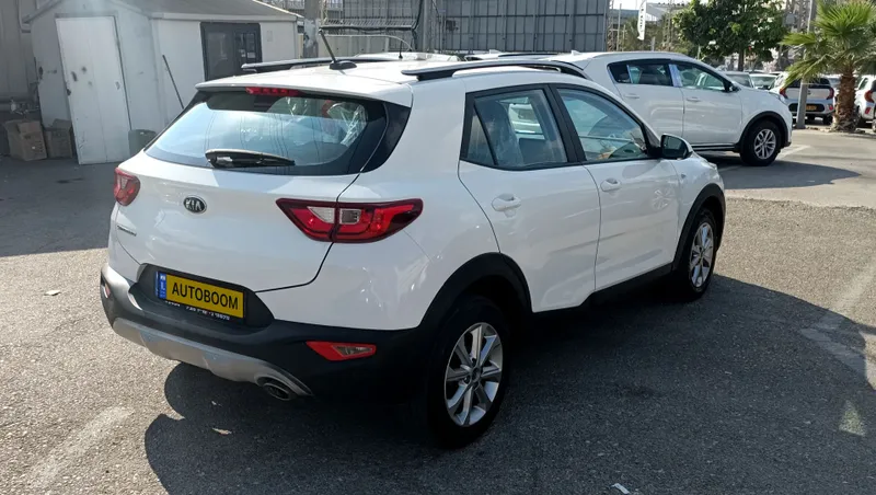 Kia Stonic с пробегом, 2021