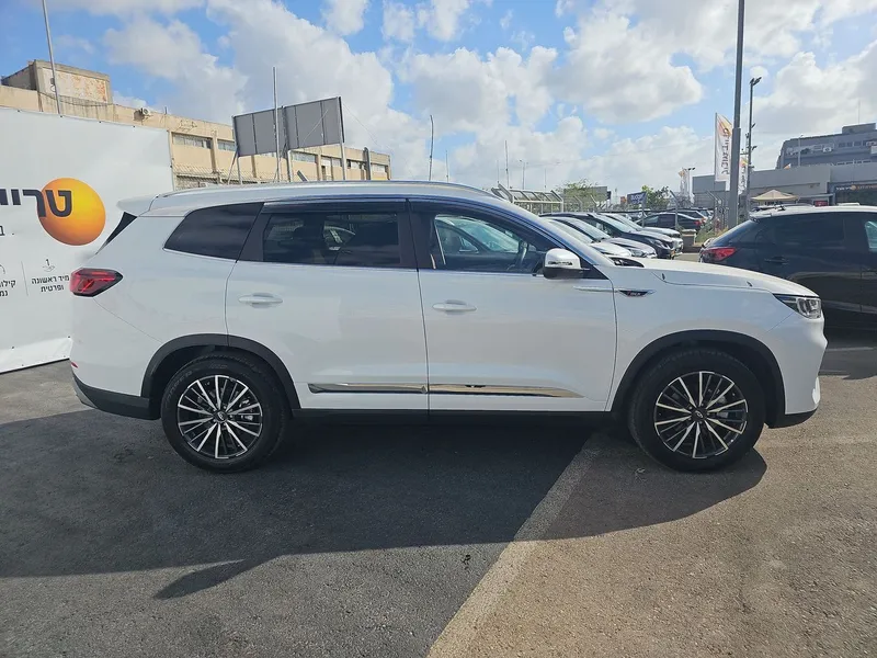 Chery Tiggo 8 Pro новый, 2024