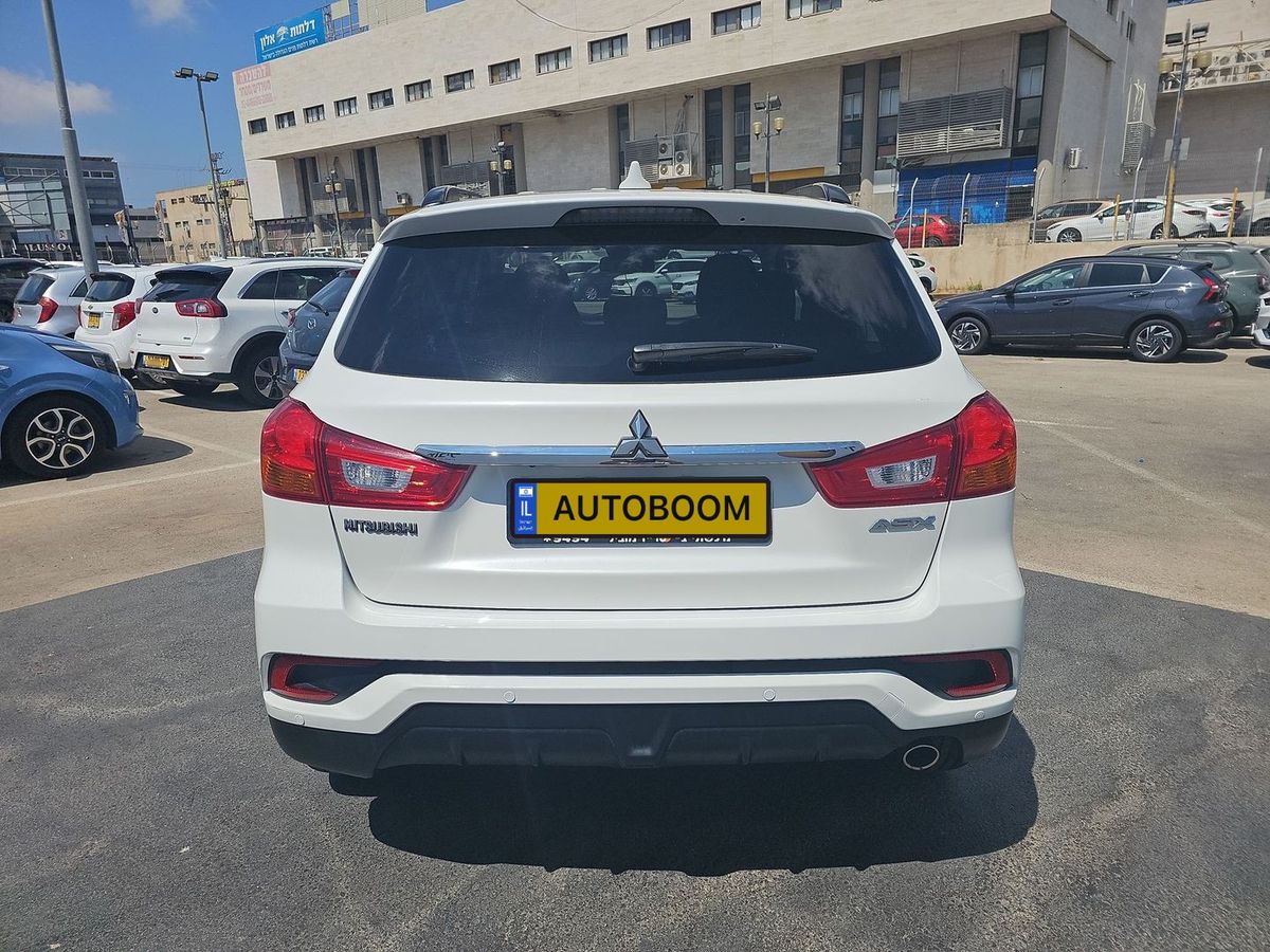 Mitsubishi ASX 2nd hand, 2018, private hand