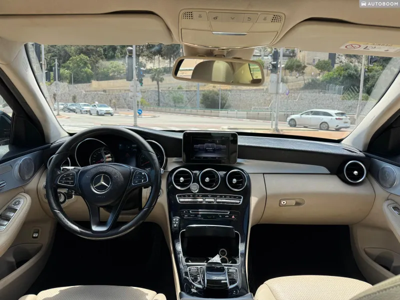 Mercedes C-Class 2ème main, 2018, privée
