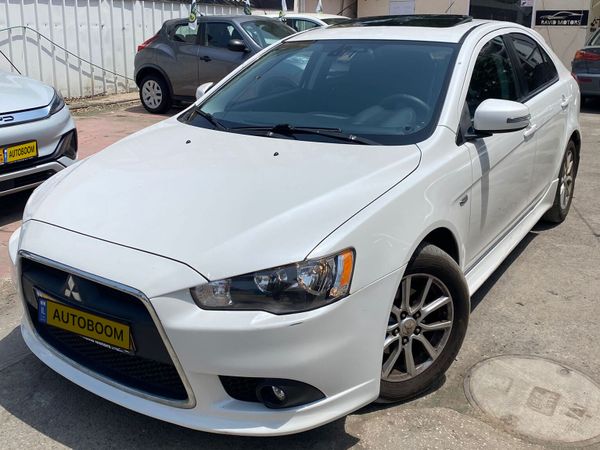Mitsubishi Lancer 2ème main, 2015, main privée