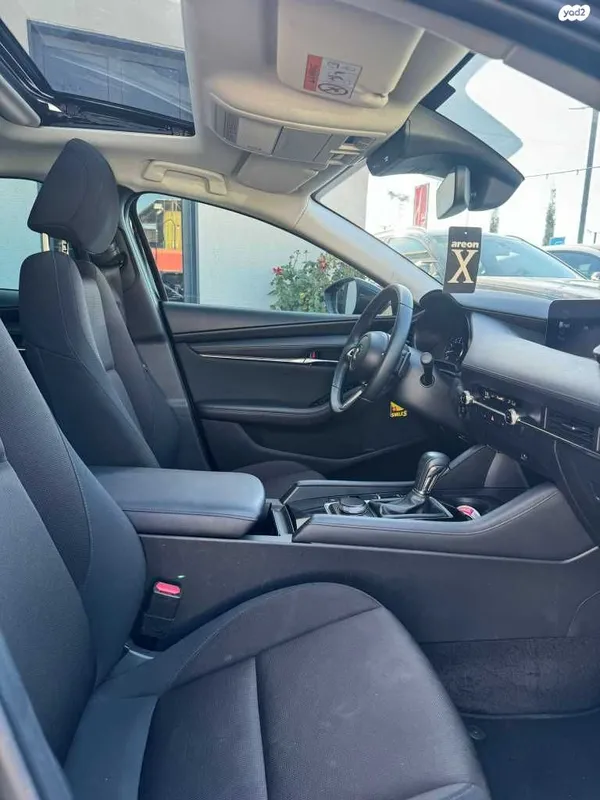 Mazda 3 с пробегом, 2023, частная рука