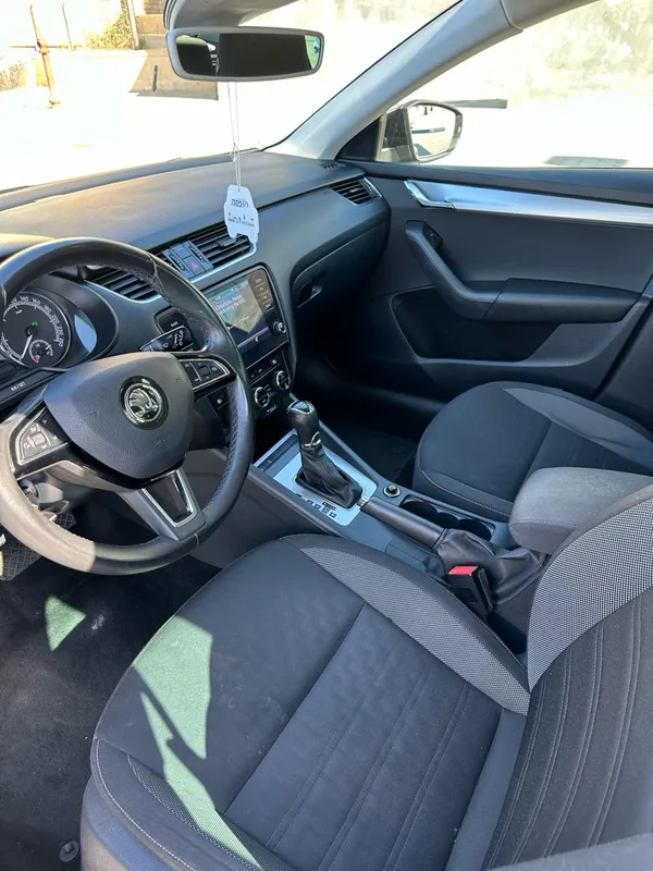 Škoda Octavia 2ème main, 2020, main privée