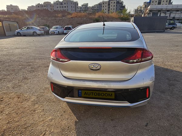 Hyundai IONIQ 2nd hand, 2017, private hand
