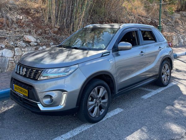 Suzuki Vitara 2nd hand, 2021, private hand