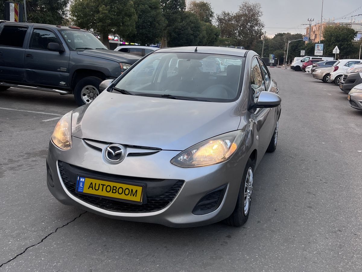 Mazda 2 2ème main, 2012, main privée