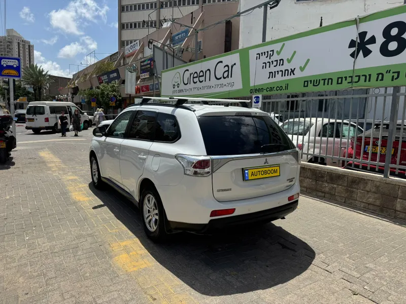 Mitsubishi Outlander 2nd hand, 2013, private hand
