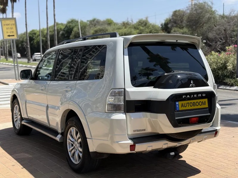 Mitsubishi Pajero 2ème main, 2016, privée