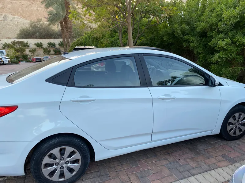 Hyundai i25 2ème main, 2015, main privée