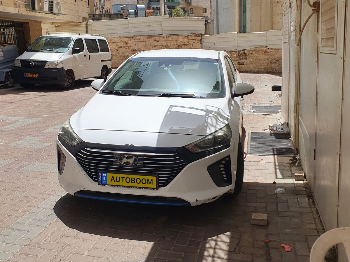 Hyundai IONIQ 2nd hand, 2017, private hand