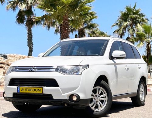 Mitsubishi Outlander, 2014, photo