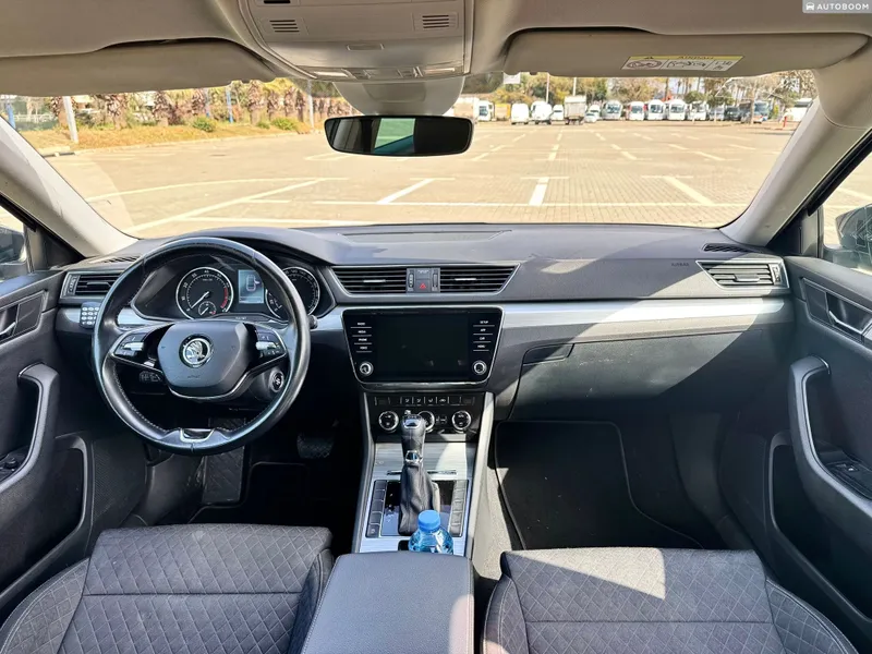 Skoda Superb 2nd hand, 2021