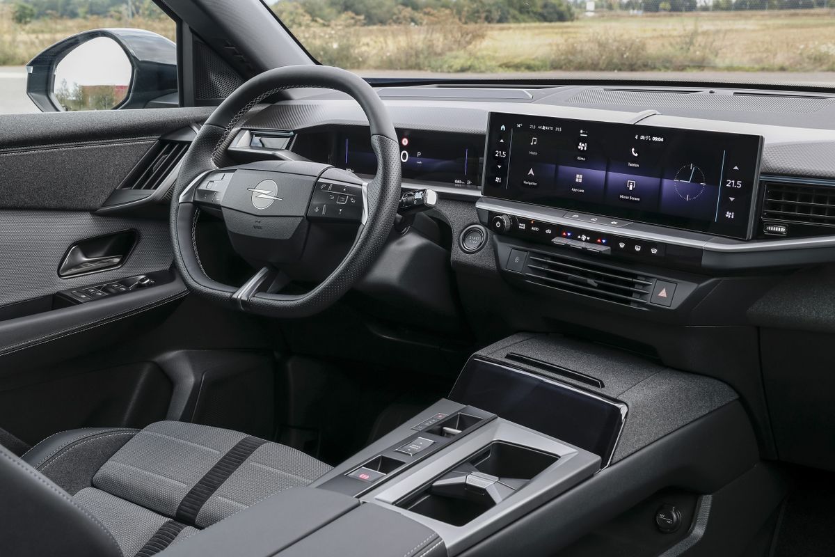 Opel Grandland 2024. Панель приборов. Внедорожник 5 дв., 2 поколение