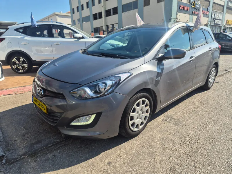 Hyundai i30 2nd hand, 2013