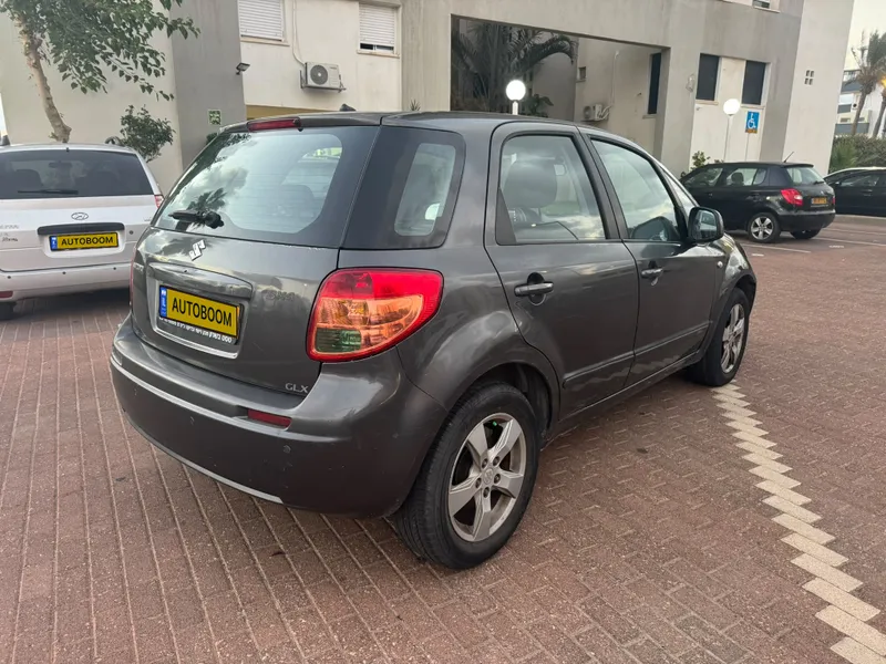 סוזוקי SX4 יד 2 רכב, 2010, פרטי